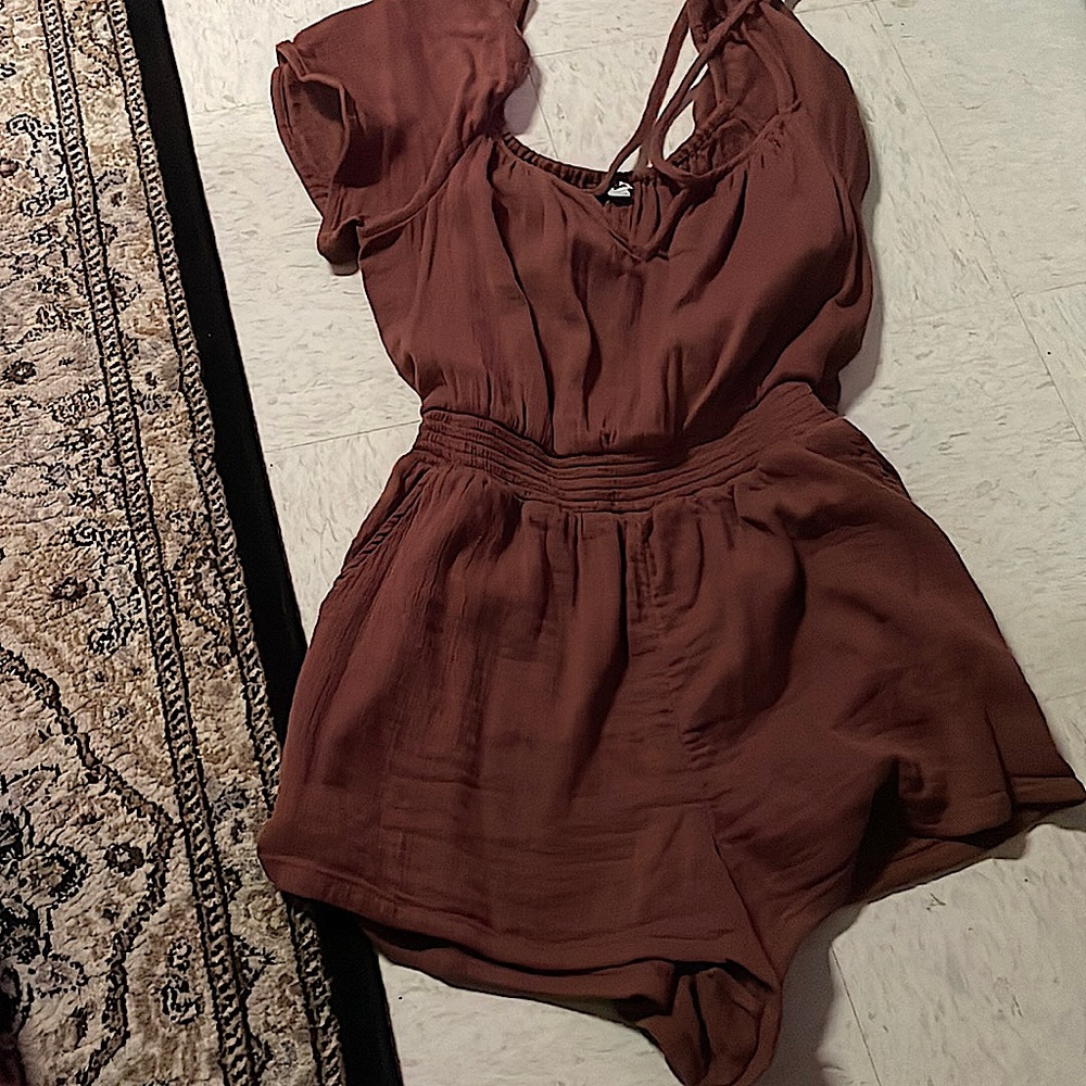 short rompers size M